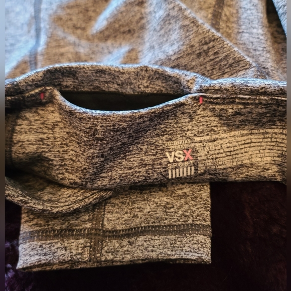 Victoria Secret Sportswear set. Size Medium - Picture 3 of 10